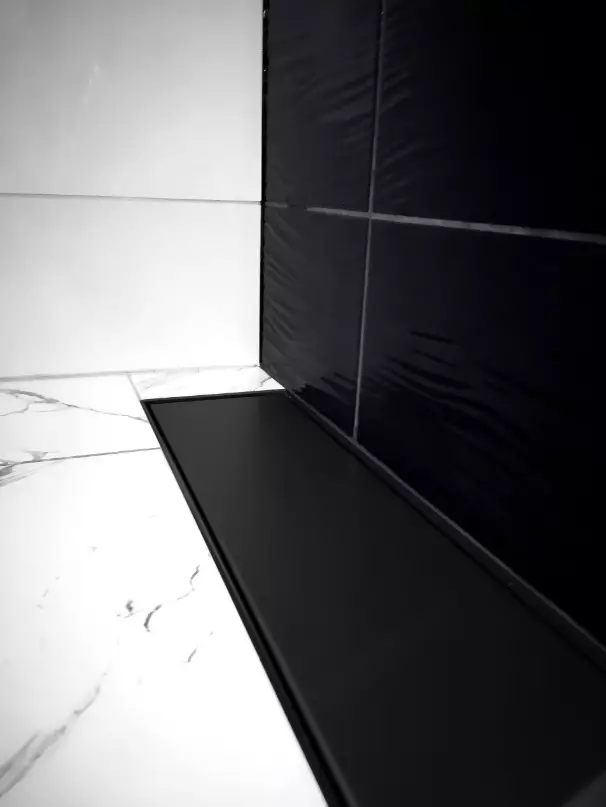 Lattiakaivon Pitkä Kansi, Rst, Musta - Lattiakaivon Kannet - 6430004286980 - 1