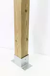 Den impregnerade stolpen har en fot - Räckeslinor och tillbehör - 6408586890819 - 2